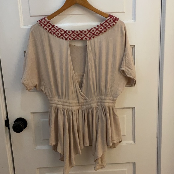Boutique Boho Top - Picture 2 of 3